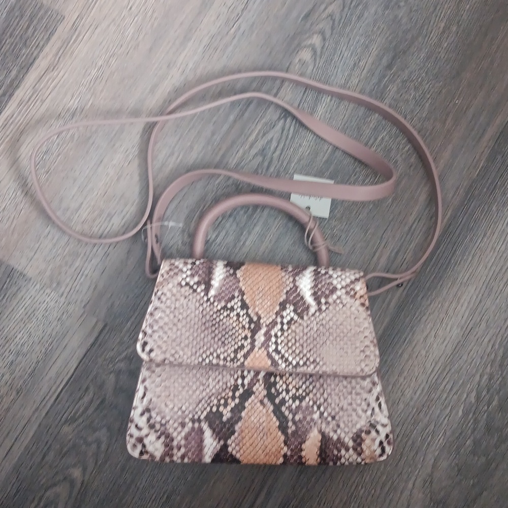 Elegant Pink Snake Print Women's Bag